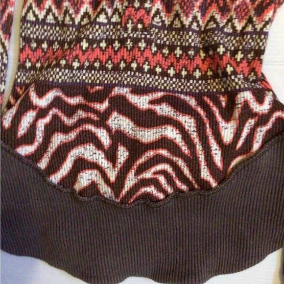 See listing ! Rare Free People Winter Aztec thermal top - Picture 2 of 5
